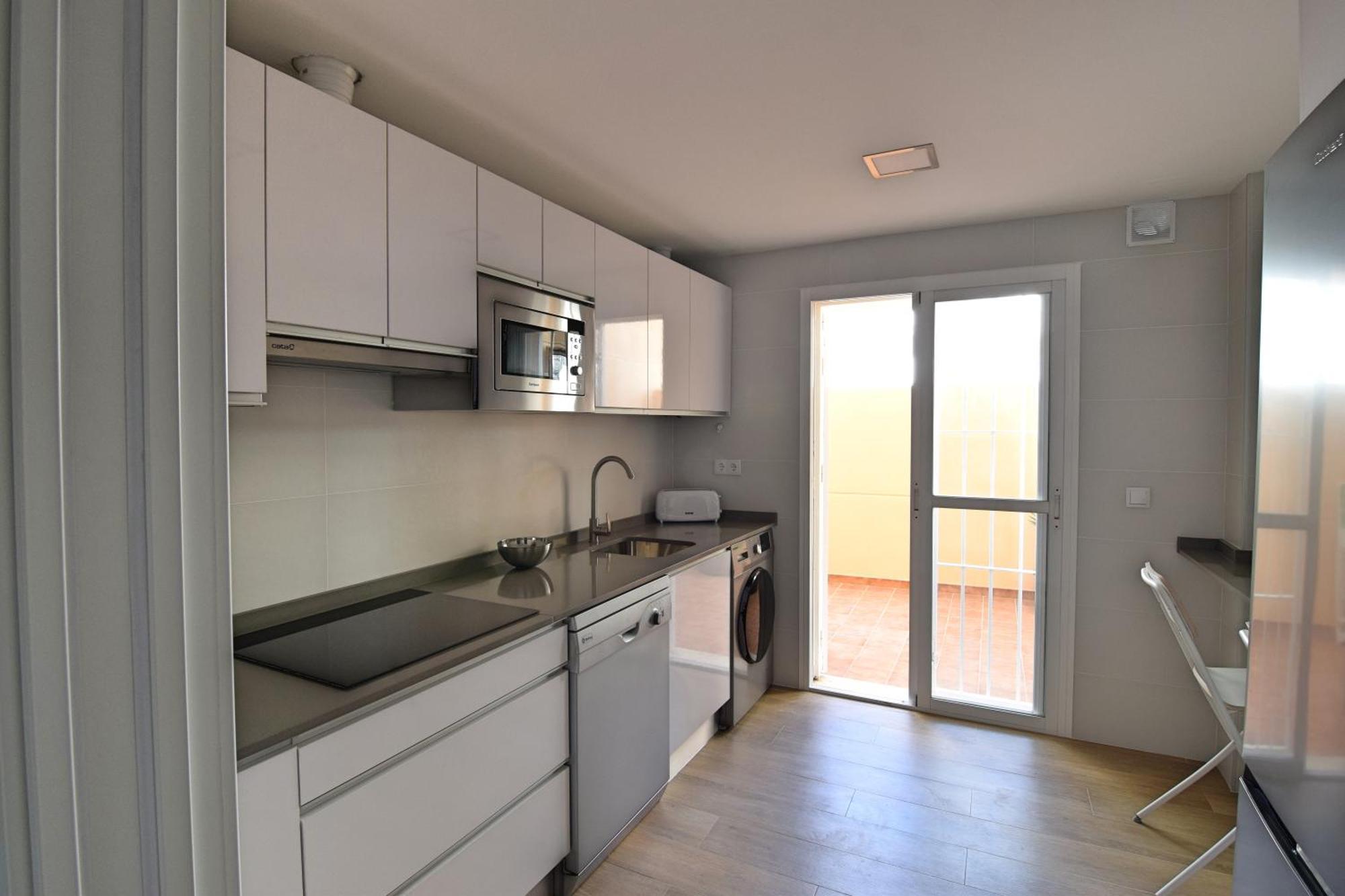 Apartamento Lomi, 3 Hab, 2 Banos Centro Málaga