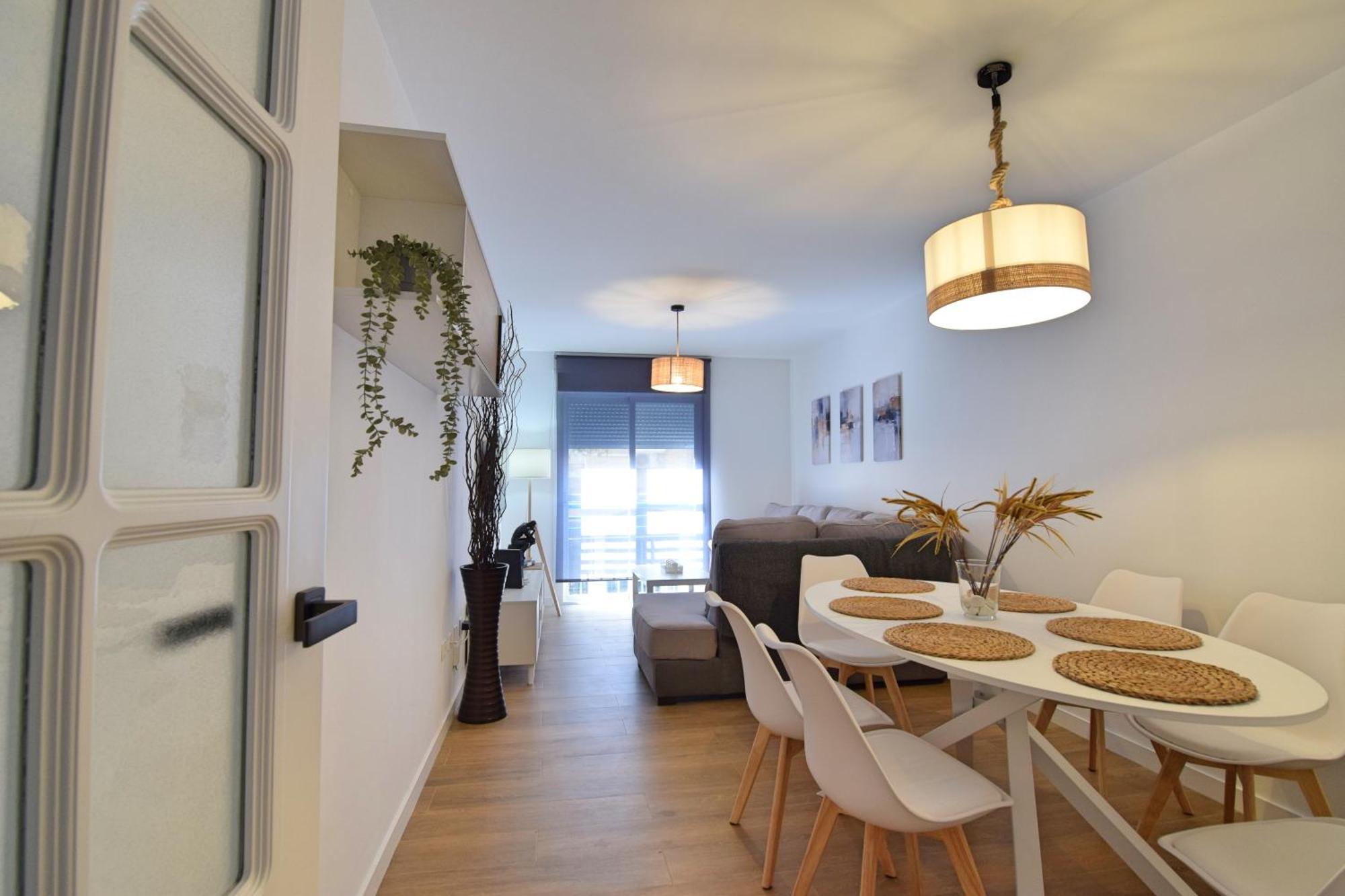 Apartamento Lomi, 3 Hab, 2 Banos Centro